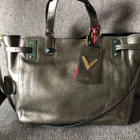 ❌HOLD❌Valentino Rockstud Metallic Tote Bag - Picture 3 of 8